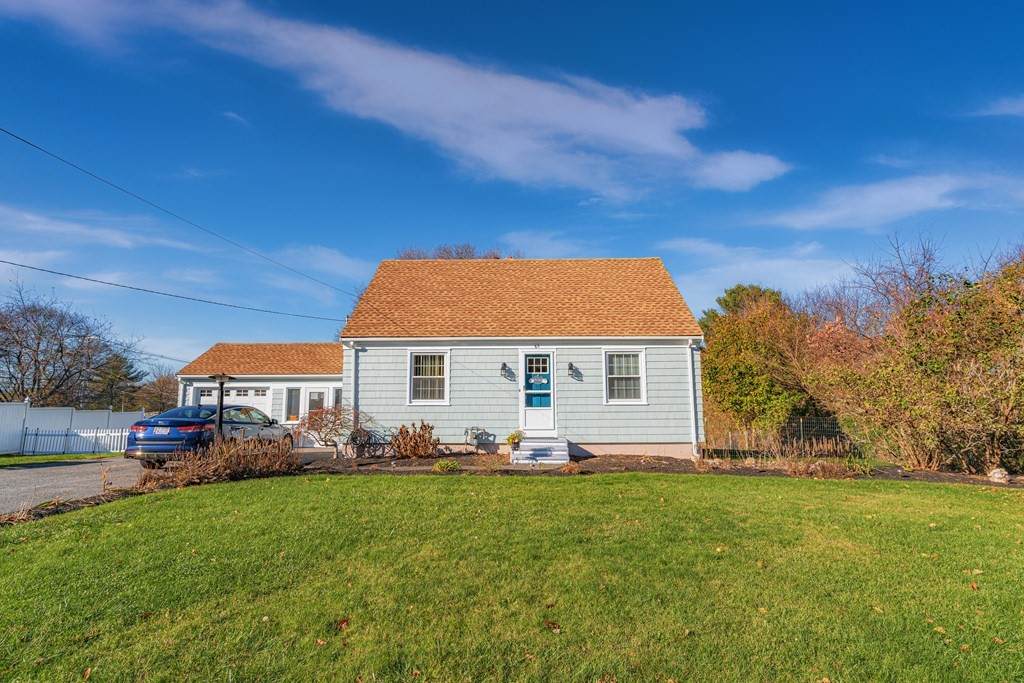 65 Allen Blvd - Photo 1