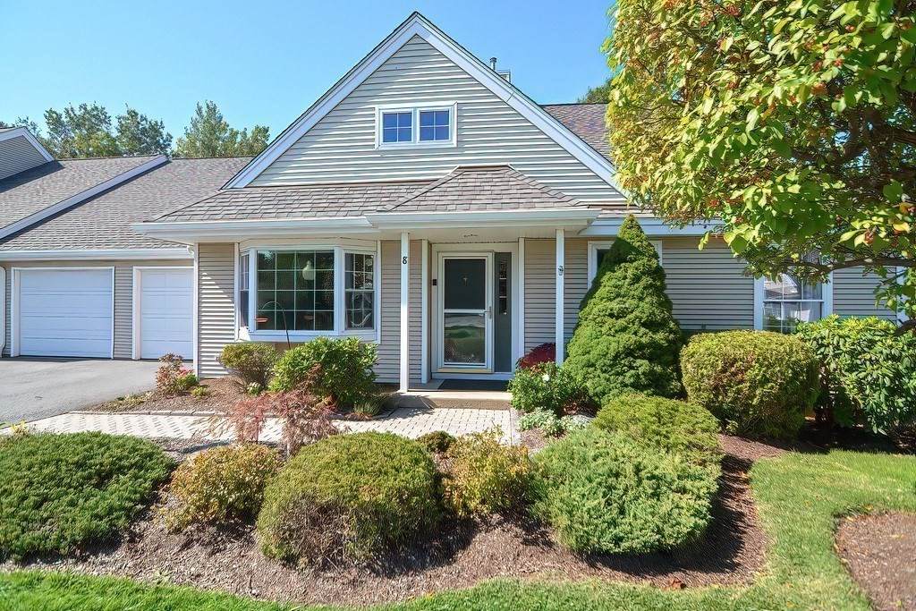 8 Deerfield Way - Photo 1