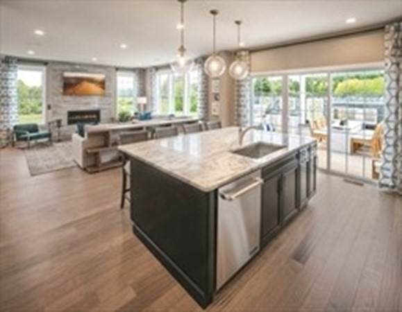 10 Ingalls Village Way - Photo 1
