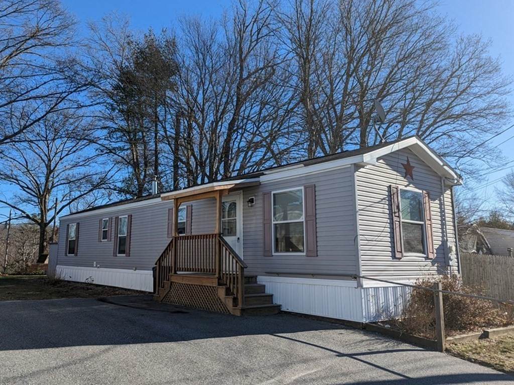 13B Irene Ave - Photo 1