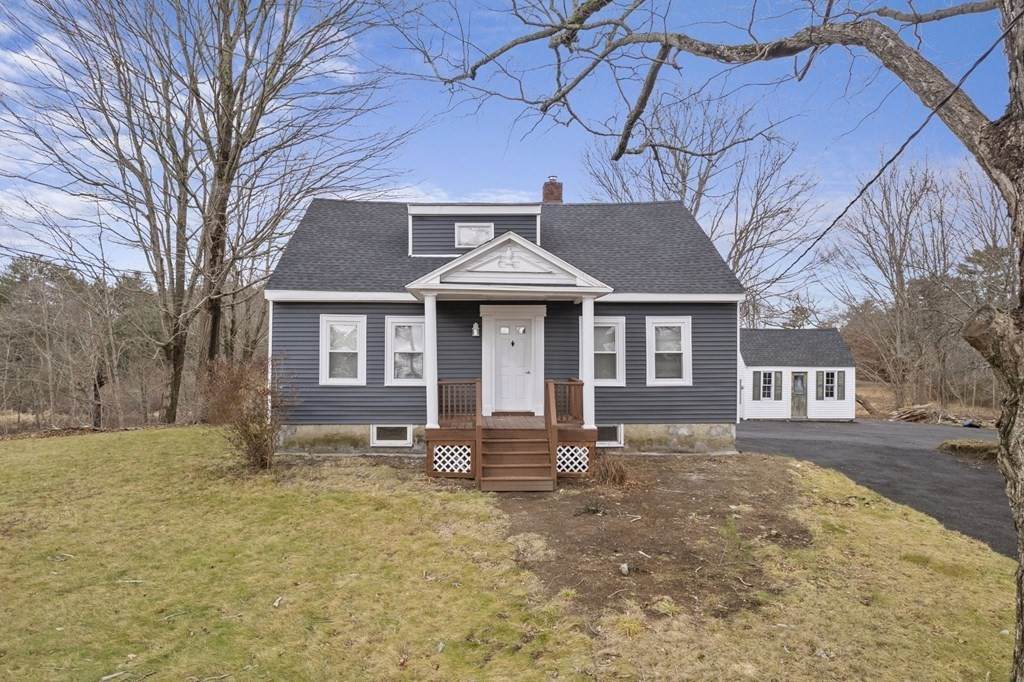 131 Rhode Island Rd - Photo 1