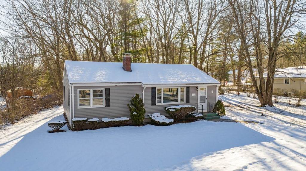 322 Reservoir St - Photo 1