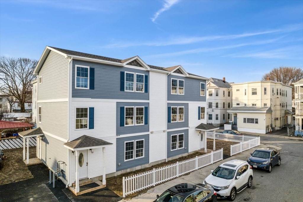 32 Alma Street - Photo 1