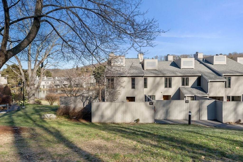 111 Mill Pond - Photo 1