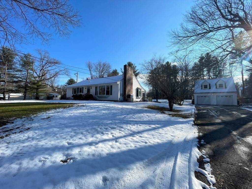 919 Northfield Rd - Photo 1