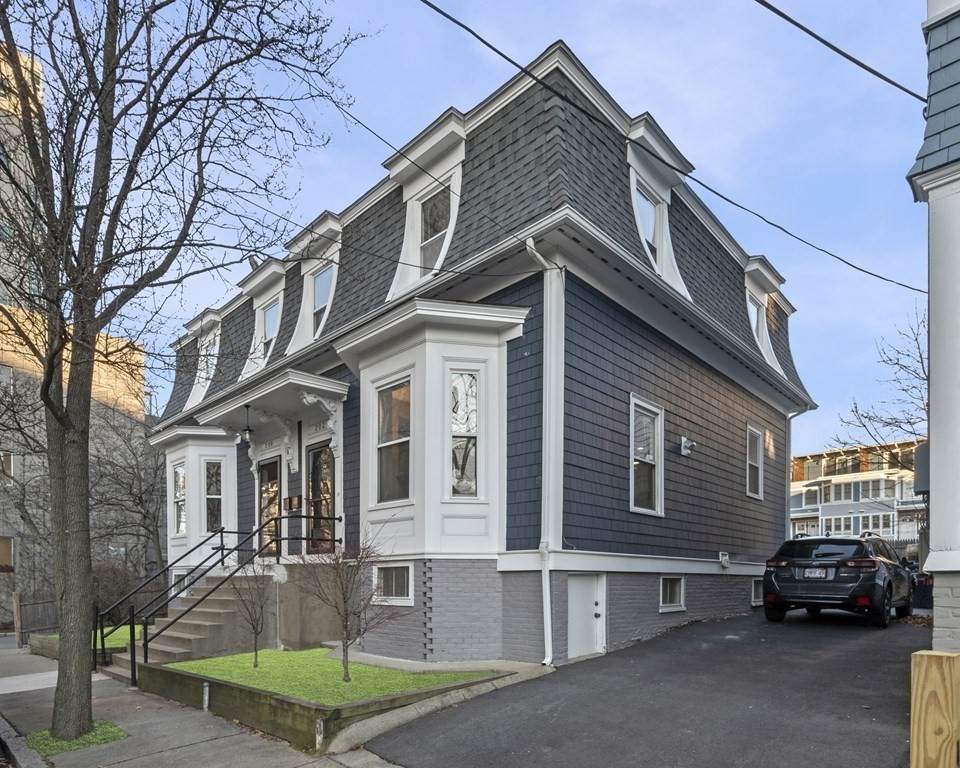 200-202 Banks St - Photo 1