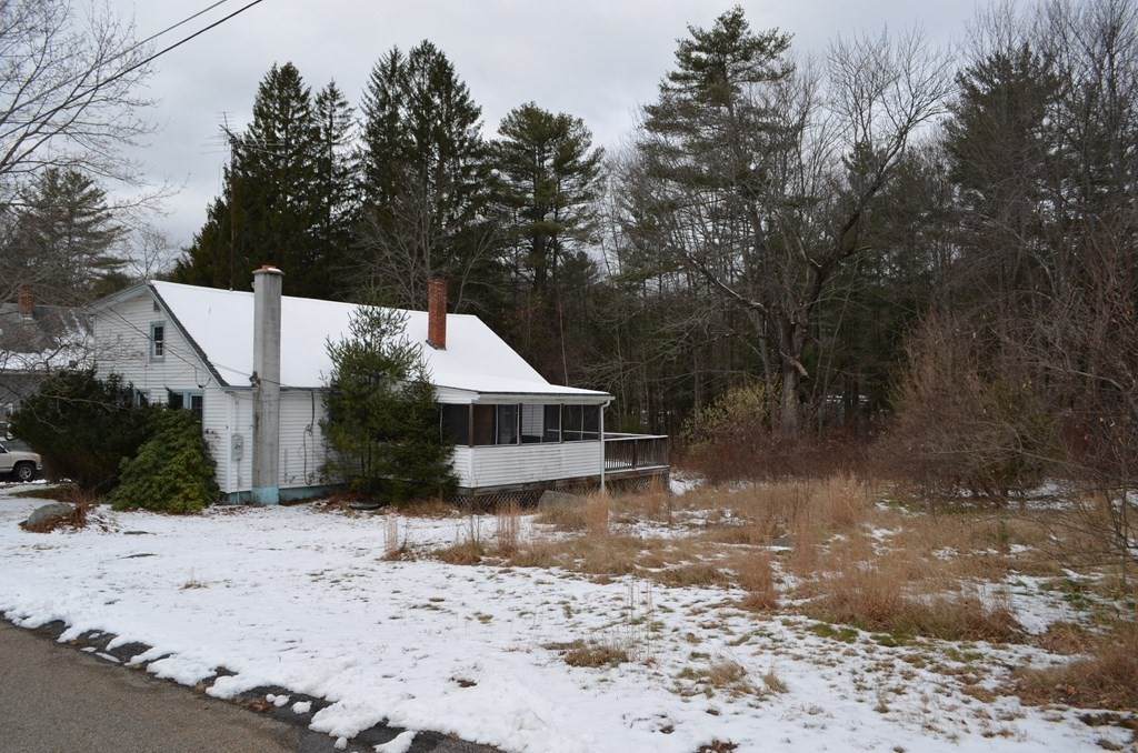 27 Oak St - Photo 1