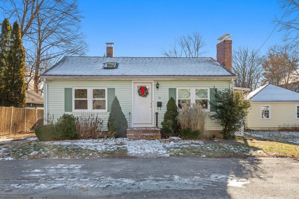 35 Lorenzo Ave - Photo 1