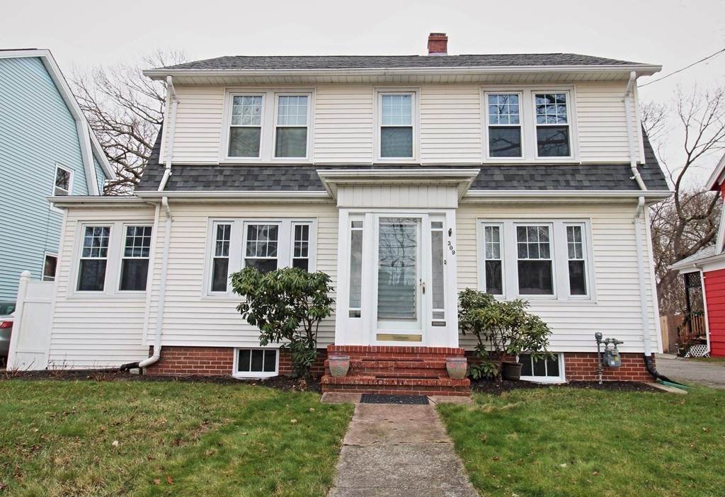 309 Doherty Street - Photo 1