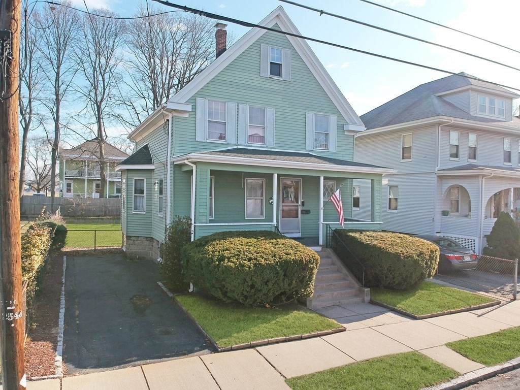 79 Wicklow Ave - Photo 1