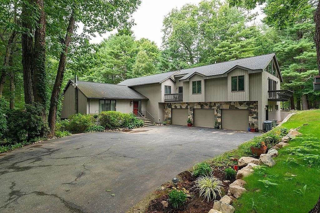 1 Friendship Ln - Photo 1