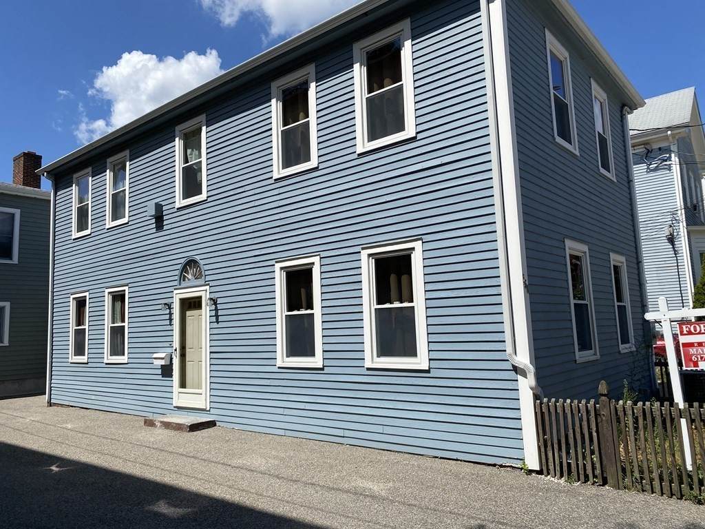 158 Auburn Street - Photo 1