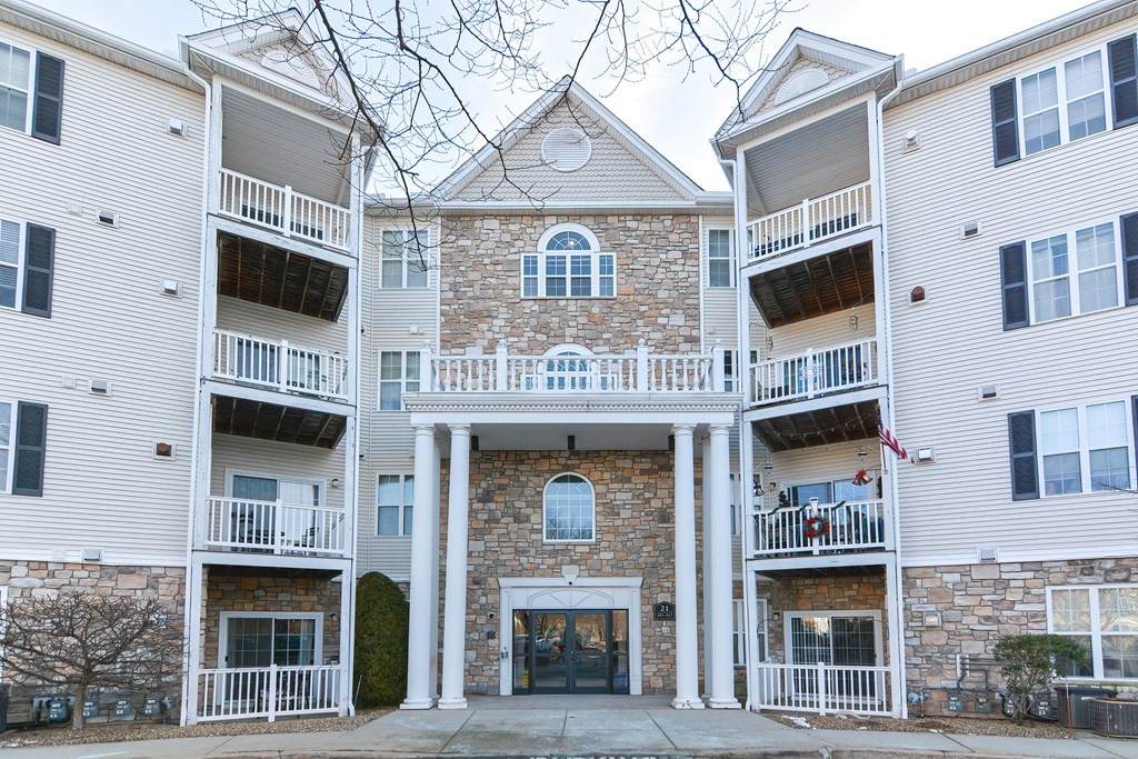 21 Hampshire Road - Photo 1