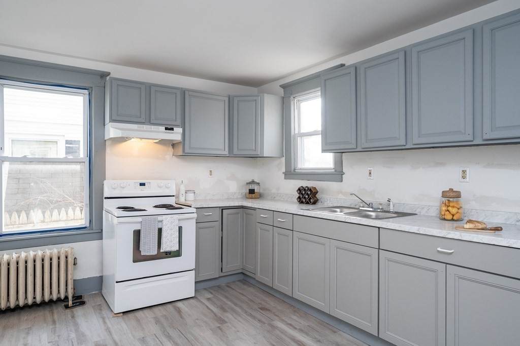 16 Carlisle St - Photo 1
