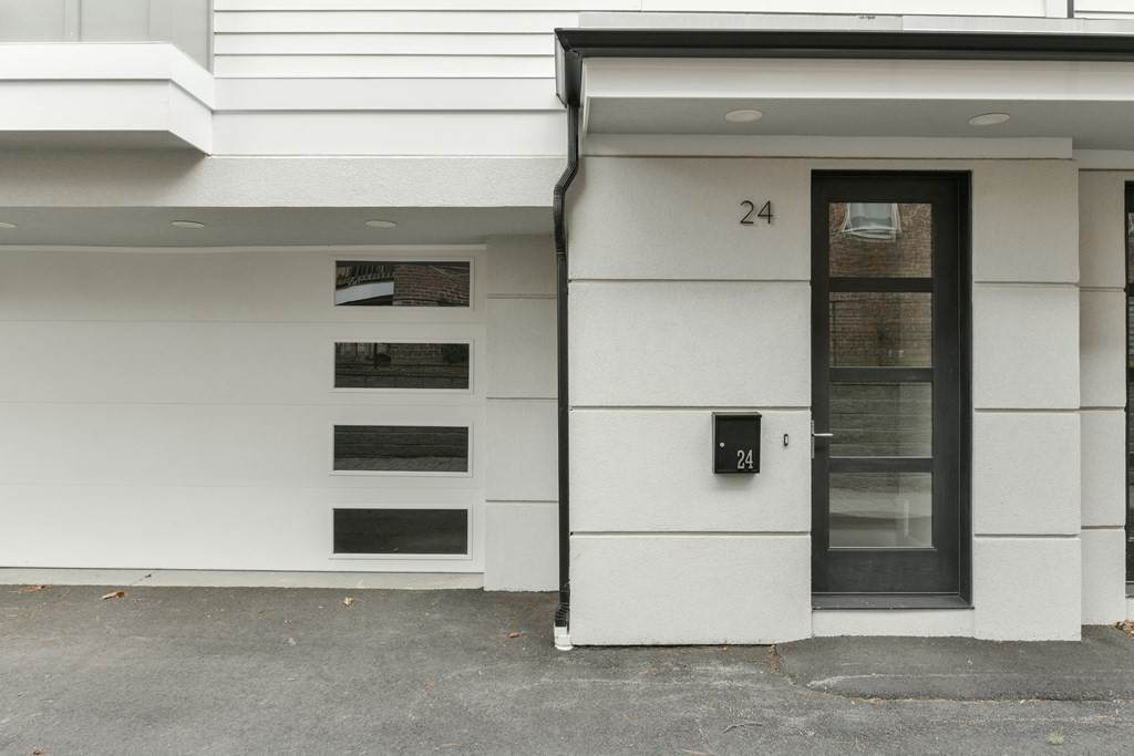 24 Fuller Street - Photo 1