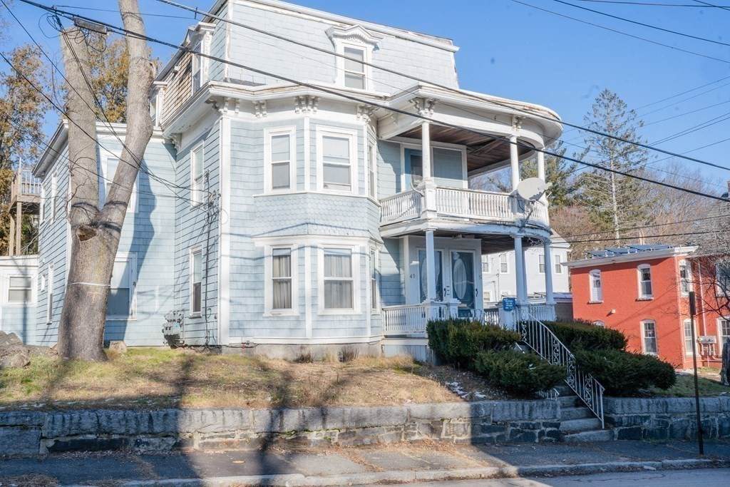 49 Arlington St - Photo 1