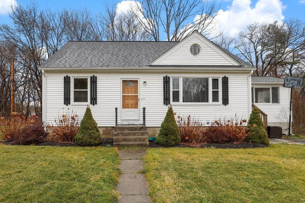 14 Houghton Ln - Photo 1