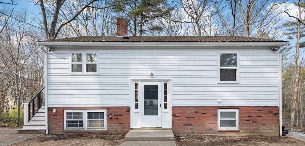 10 Overlook Ave - Photo 1