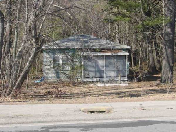 427 S Main St - Photo 1