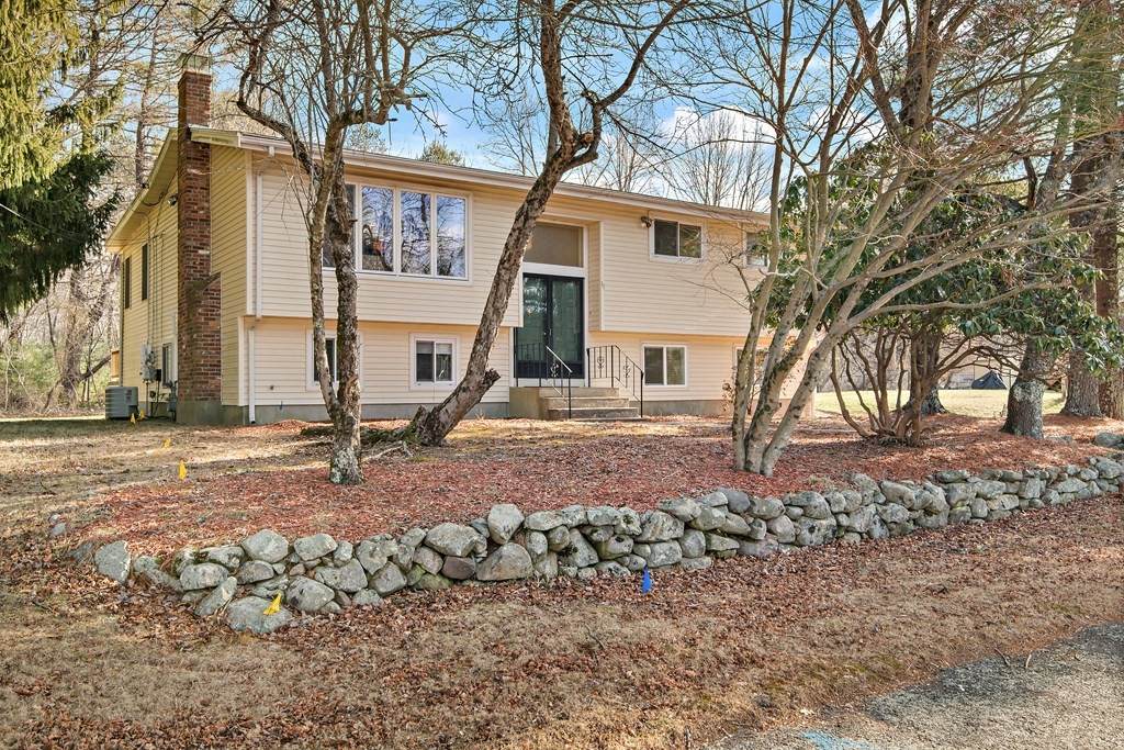 11 Old Farm Rd - Photo 1