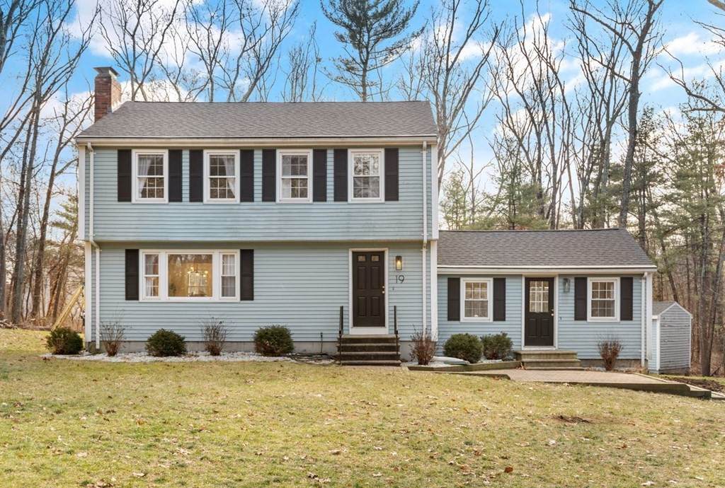 19 Walter Morse Rd - Photo 1