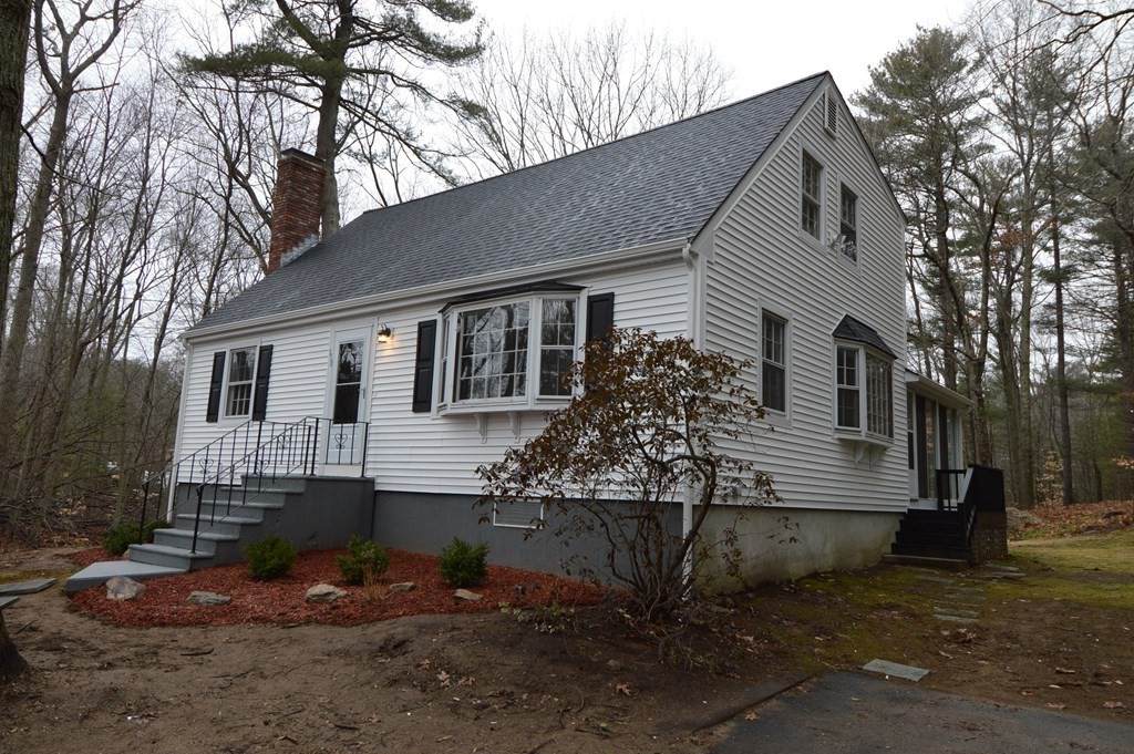 115 Middlesex Street - Photo 1