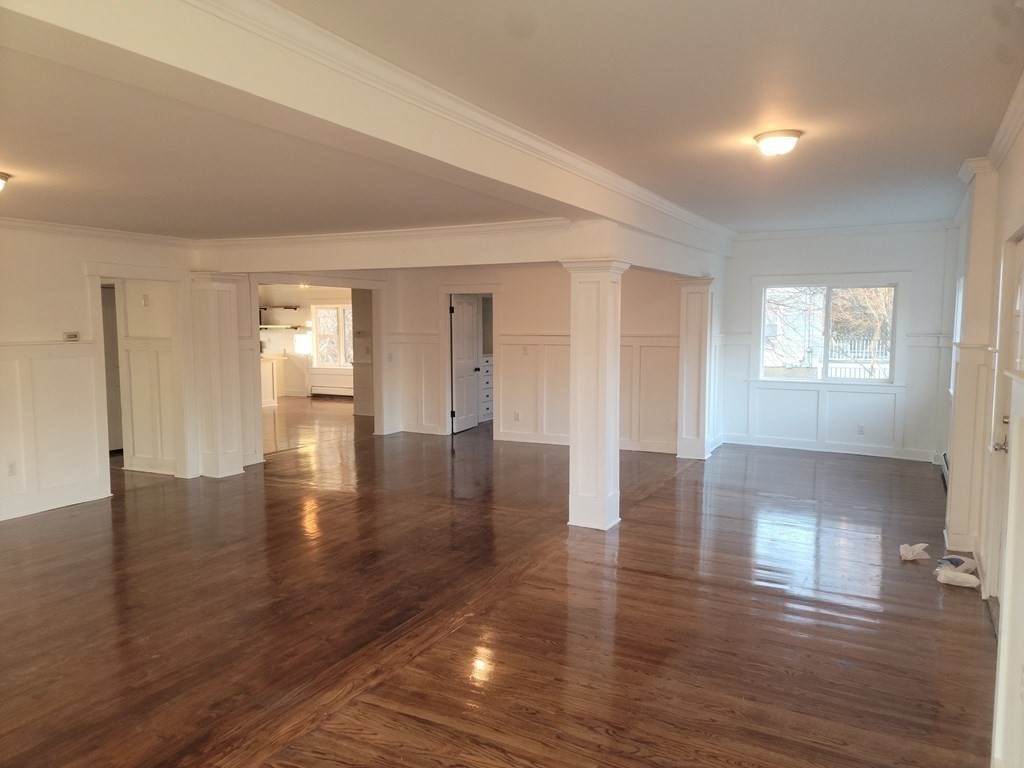 3541 Acushnet Ave - Photo 1