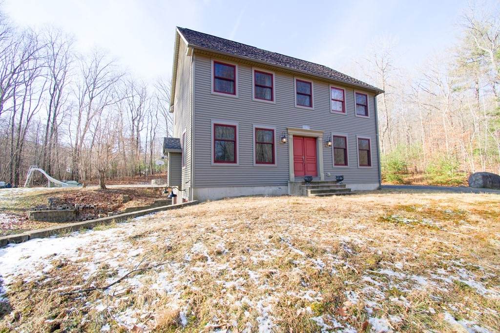 12 Iroquois Ln - Photo 1