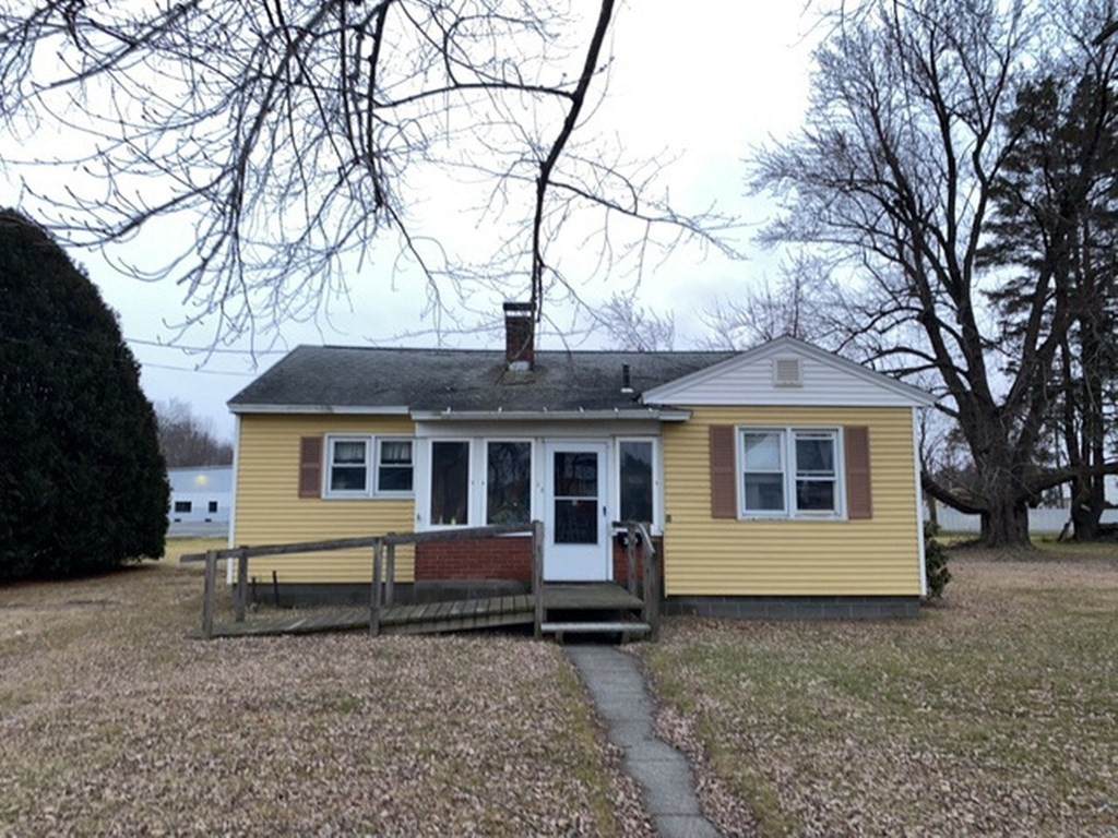 24 Elm St - Photo 1