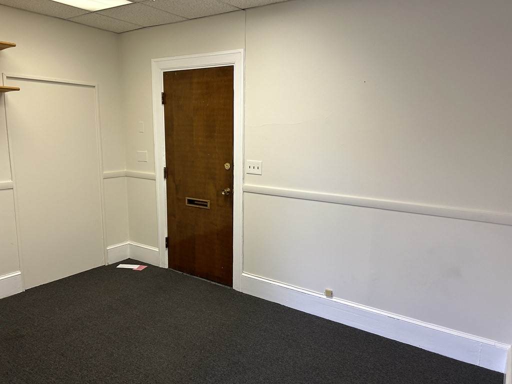 815 Washington St - Photo 1