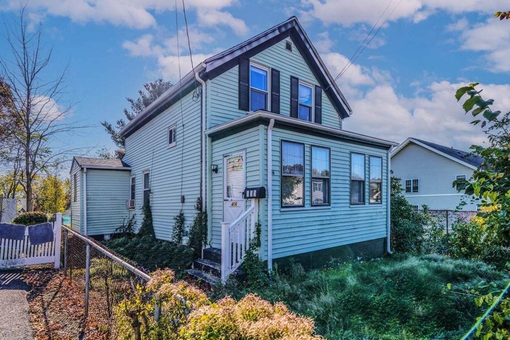 406 Reservoir Ave - Photo 1