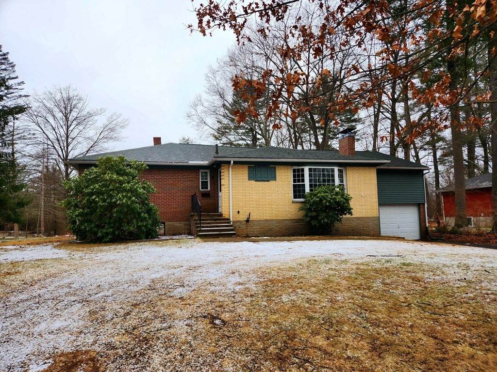 80 Warren St - Photo 1