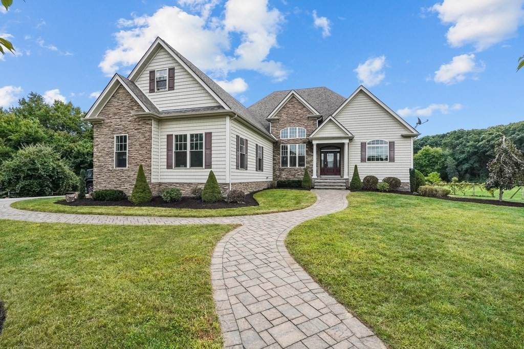 15 Logan Ct - Photo 1