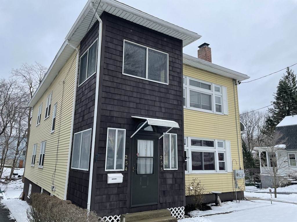 254-256 Boutelle Street - Photo 1