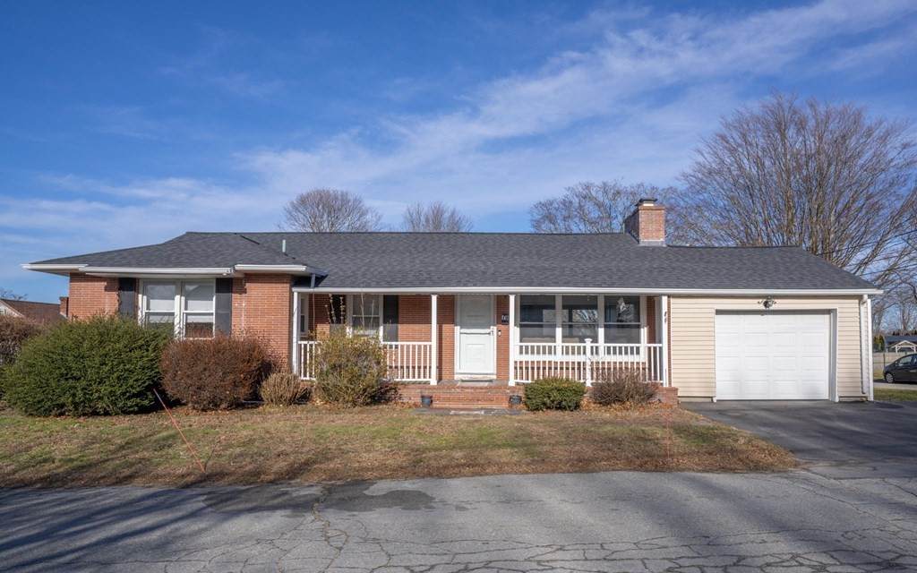 78 Haskins Ave - Photo 1