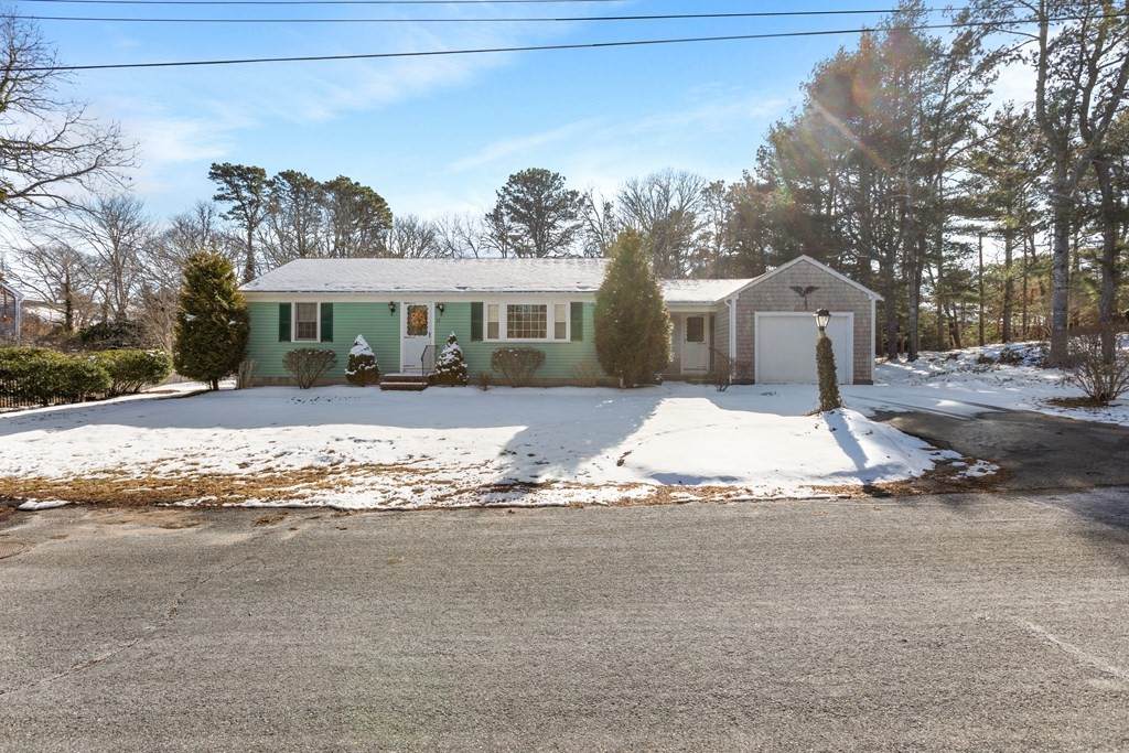 13 Marlin Rd - Photo 1
