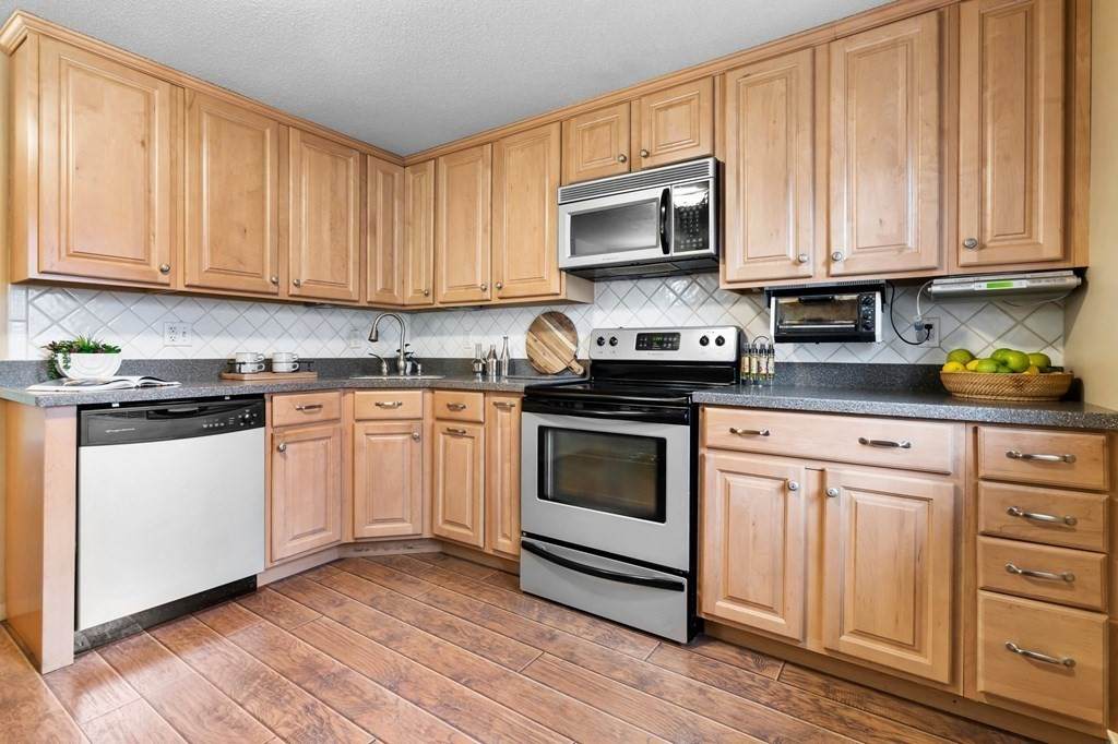 15 Foundry St - Photo 1