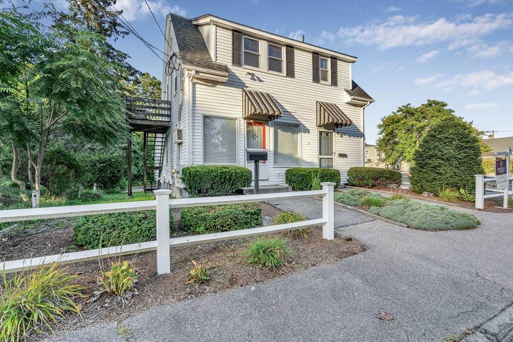 21 Green Street - Photo 1