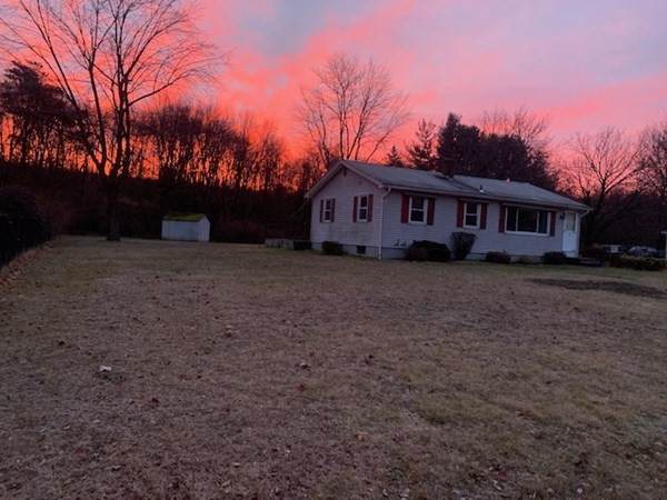3 Sherwood Dr - Photo 1