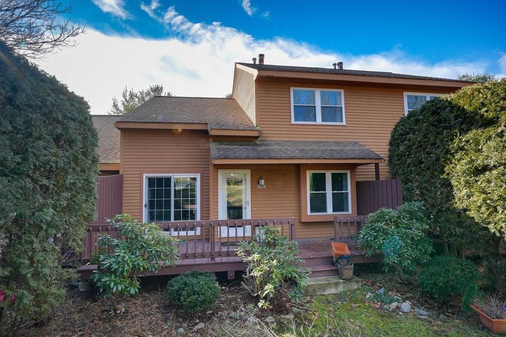 18 Country Club Lane - Photo 1