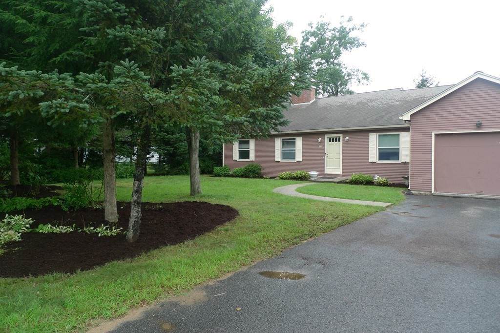 760 Plumtree Rd - Photo 1