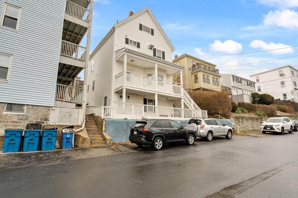 133 Pearl Ave - Photo 1