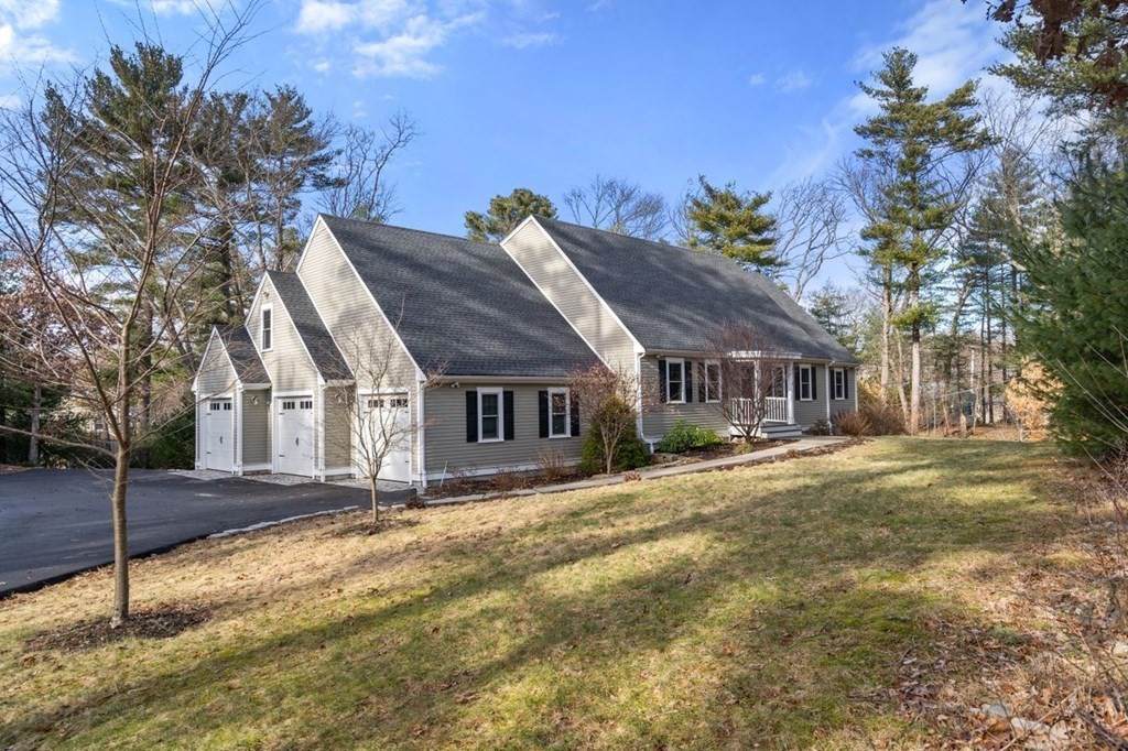 22R Pilgrim Way - Photo 1