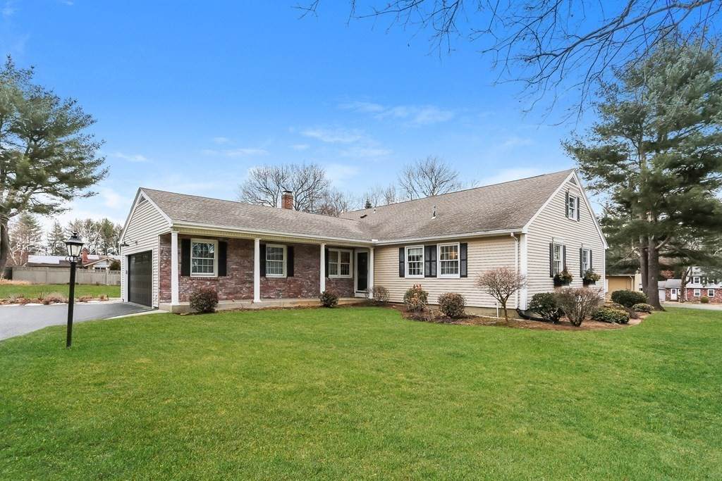 33 Williston Drive - Photo 1