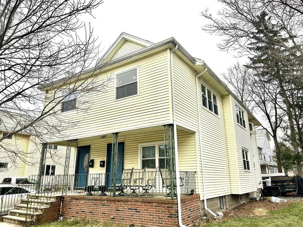 137 Palmer St - Photo 1