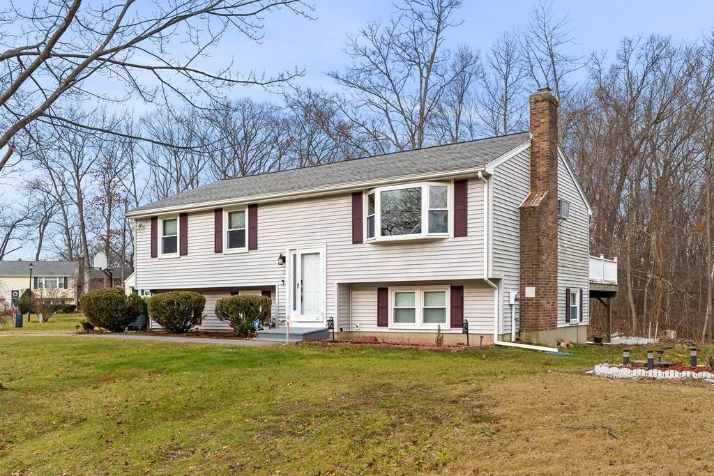36 Sherwood Dr - Photo 1