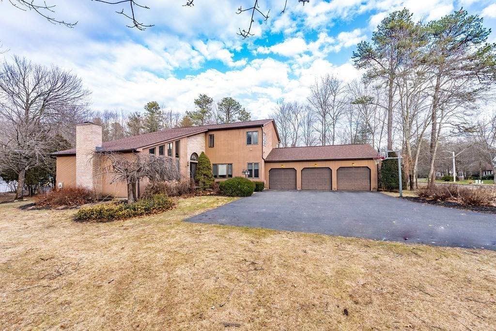 38 Salvator Drive - Photo 1