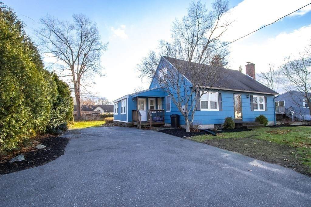 24 Voltage Ave - Photo 1