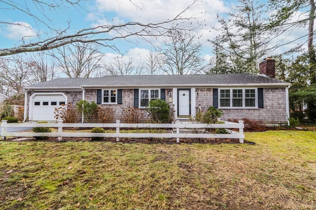 160 Guildford Rd - Photo 1
