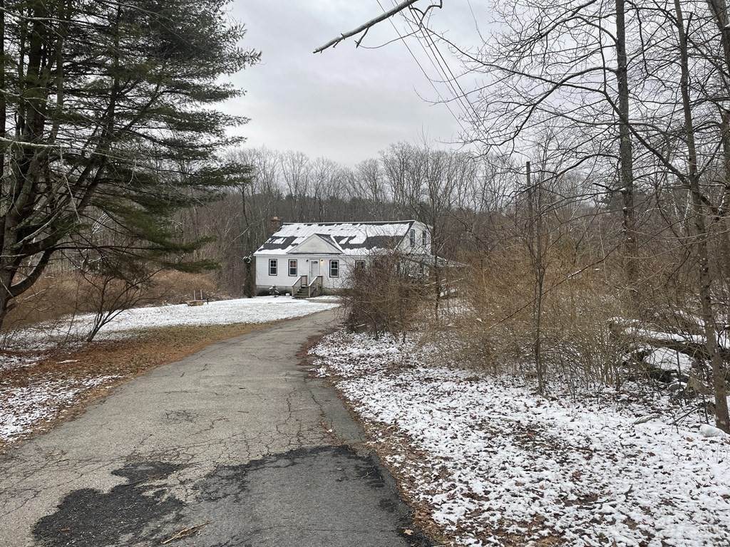 128 Dana Rd - Photo 1
